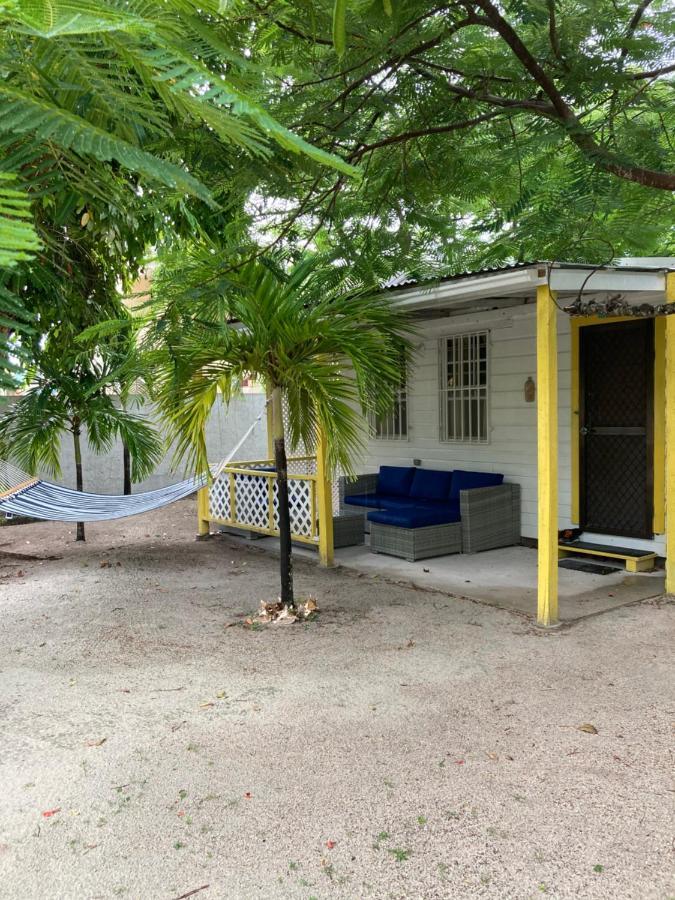Hotel Jaguar Morning Star Caye Caulker Esterno foto